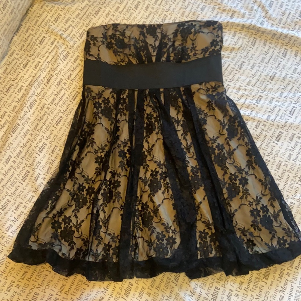 Strapless dress